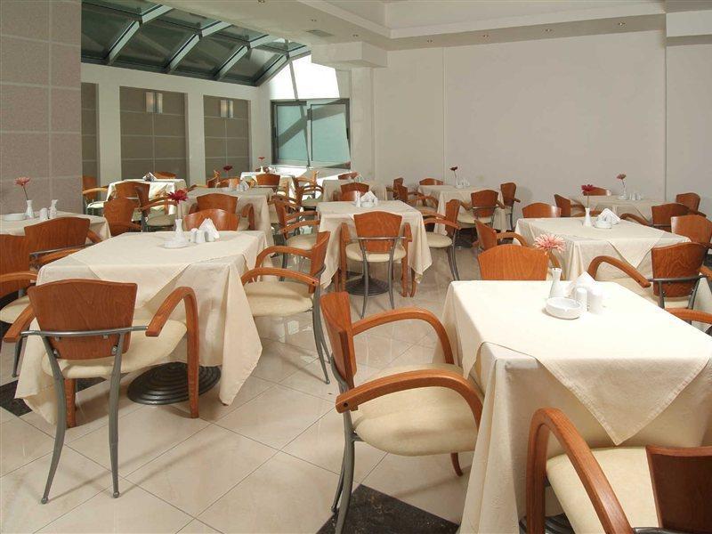 Athens Mirabello Dış mekan fotoğraf
